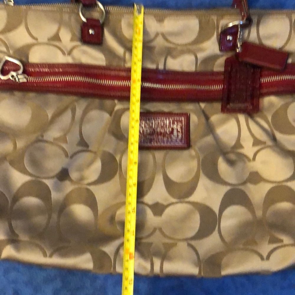 Coach Purse - Picture 7 of 8